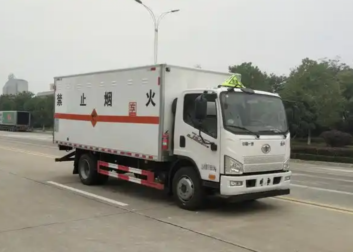 古蔺爆破器材运输车可以上高速吗？